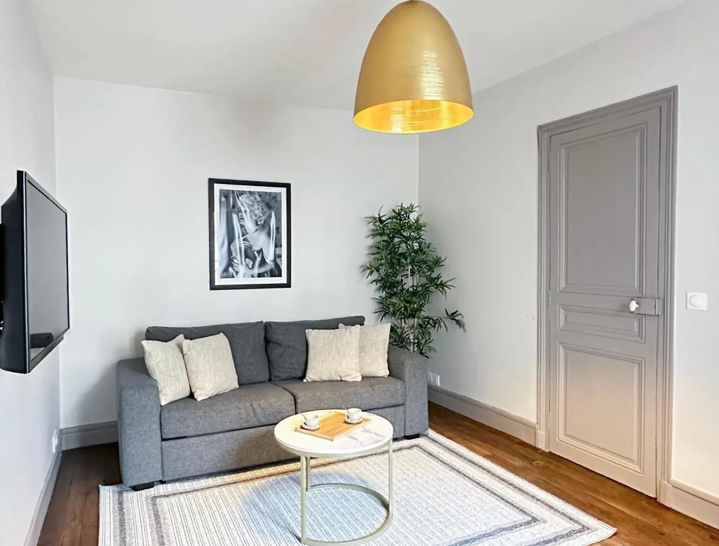 Champs Elysées - Deluxe Family Apartments Paris 0*,  France