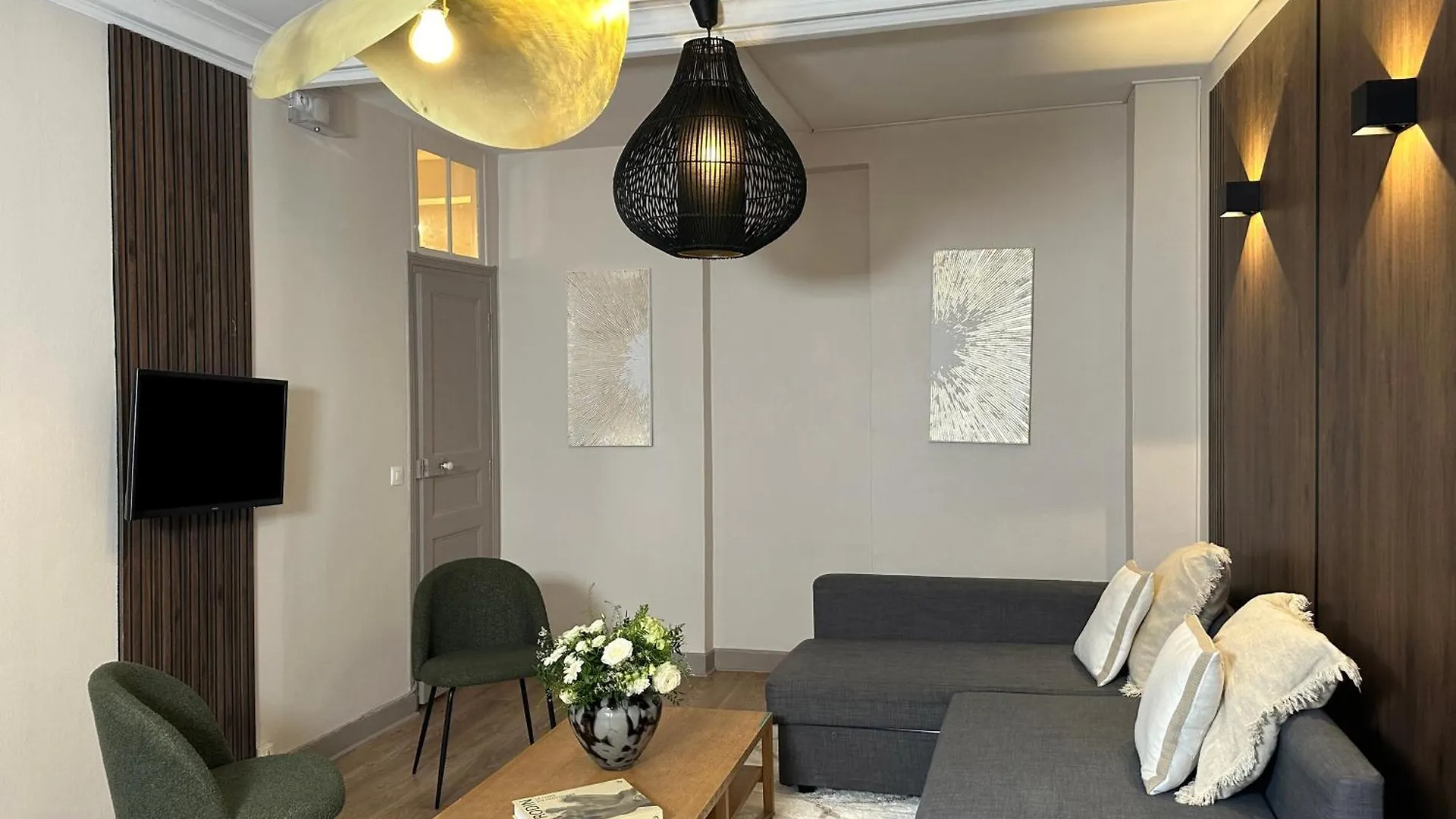 Apartment Champs Elysees Area Paris